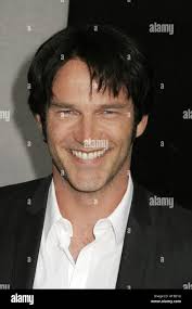 Moyer hi-res stock photography and images