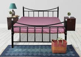 See more ideas about iron headboard, iron bed, wrought iron beds. 10 Simple Modern Iron Bed Designs With Photos In India Styles At Life