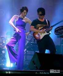 56815 12 3 4 5 6 7 8 9 10. é«˜è·Ÿéž‹ä¸Šèº«æœ±ä¿éœè†å‚·ä¾èˆŠå‹•æ„Ÿ å¨›æ¨‚ ä¸­æ™‚