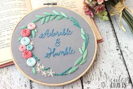 Keizersgracht 221, 1016 dv, amsterdam, the netherlands. Floral Wreath Embroidery Pattern Cutesy Crafts