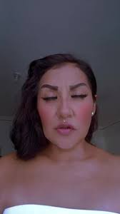 sharon Nava 🦋🍒🦋🍒 (@sharonnava02)