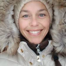 Hollie Carson (holliecarson)