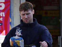 Choc! Star d'EastEnders Viré Après 19 Ans! Les Coulisses du Scandale! - Imagen principal del artículo