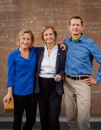 1,663 likes · 3 talking about this. Http Blogs Dickinson Edu Bremen Files 2016 02 Ub091 Jahrbuch2015 Komplett Web Kopie Pdf