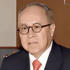 Elio Monroy's Instagram, Twitter & Facebook