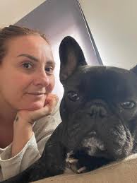 Hola! Vivimos en Madrid, y me preguntaba si alguien conoce de algún bulldog  francés meet up