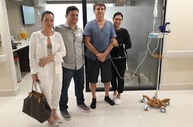 O hospital vila nova star é mais um dos muitos que fazem parte da rede d'or, que é o maior para dar garantia de exclusividade no atendimento ao paciente, o vila nova star terá 90 leitos para. Bolsonaro Deixa Hospital Na Zona Sul De Sao Paulo E Vai A Brasilia Noticias R7 Brasil