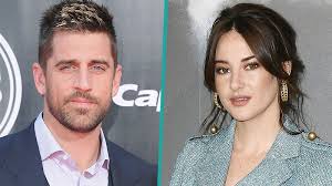 May 19, 2021 · aaron rodgers escaped to the sandy beaches of hawaii this week amid the ongoing drama with the green bay packers, according to reports. Shailene Woodley And Aaron Rodgers Adorably Dance And Sing Together In Hawaii Access