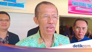 Apakah anda ingin tahu siapa yang ada di 100. Pembangunan Exit Tol Ngawi Kertosono Di Magetan Disetujui Presiden
