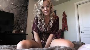 Haley Blake – Mommy Catches You In Diapers – MOMMAS BOY