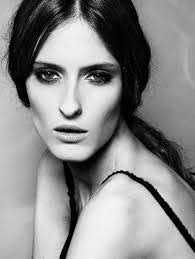 Tamara Suarez's Instagram, Twitter & Facebook