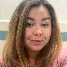 Clarissa Partlow's Instagram, Twitter & Facebook