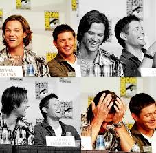 Taken at this year's jus in bello con in rome. Convention Hands And Jared Padalecki Image 283882 On Favim Com