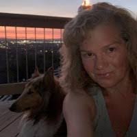 Holly Stanton's Instagram, Twitter & Facebook