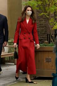 It kept sliding and turning around. Kate Middletons Neueste Handtasche Hat Das Potenzial Zur It Bag Und Sie Ist Very British Vogue Germany