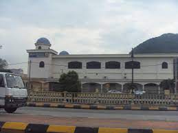 Basic math, basic in it, and english. Sri Gombak Mapio Net