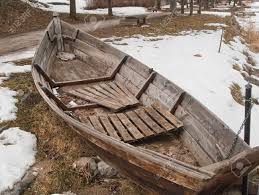 4572685 Old Wooden Boat On Shore In Winter Rural Scenery Stock Photo Jpg 1300 981 Derevyannye Lodki Lodka