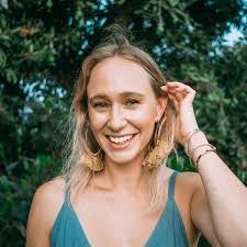 Leticia Day's Instagram, Twitter & Facebook