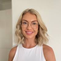 200+ "Anna Smith" profiles