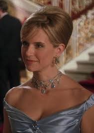 Vicki Greer's Instagram, Twitter & Facebook