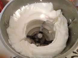 Monter Les Blancs En Neige Le Chaudron Magique Recettes De Cuisine Alimentation Thermomix