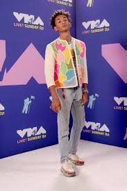 The stars always dress to impress for the 2021 mtv movie and tv awards and this year was no different. See All The Best Looks From The 2020 Vmas In 2021 Jaden Smith Jaden Smith Fashion Chinese Fashion Street