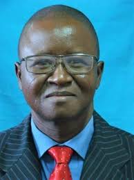 Le chauffeur Surdoué! De CHAUFFEUR à Professeur D'UNIVERSITE L'histoire de  ce Bissa pur-sang de la commune de Zabre, ressemble à une Odyssée, comme