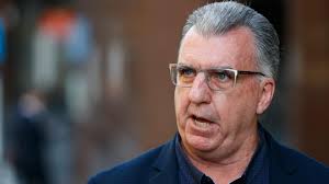 Furious paramedic pens letter to NSW Premier Chris Minns