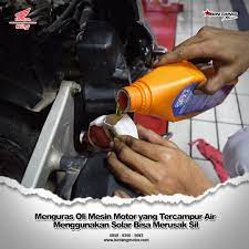 Jun 24, 2021 · sehingga ruang di bawah jok motor lebih besar atau bisa menggunakan baterai berkapasitas yang lebih besar jika itu menggunakan powertrain listrik. Menguras Oli Mesin Motor Yang Tercampur Air Menggunakan Solar Bisa Merusak Sil Honda Bintang Motor