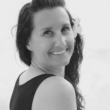 Jill Mortensen's Instagram, Twitter & Facebook