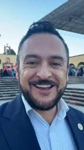 Mil gracias a mi hermana Claudia Edith Anaya Mota por invitarme a su posada  en la Capital. Un año más acompañándote y como siempre, vamos juntos...  #VolveremosASonreír #ZacatecasCapital