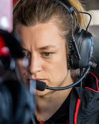 Laura Mueller becomes the first female race engineer in the history of F1  👩‍💻 Mueller is set to join Esteban Ocon's race team as his race engineer  from this season