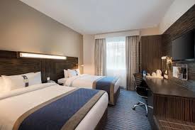 Check spelling or type a new query. Holiday Inn Express Dubai Jumeirah An Ihg Hotel Dubai Updated 2021 Prices