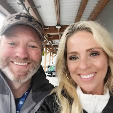 Who can recommend a good seamstress