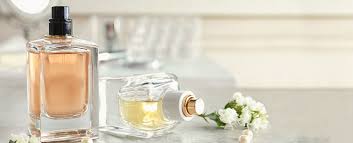 ماذا يعني ماء عطر مجلة الجميلة