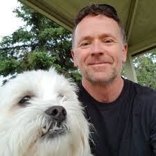 Tom Chiodo's Instagram, Twitter & Facebook