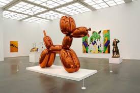 Ex trader, he proposes an updating of pop art. The Most Expensive Jeff Koons Balloon Dog Pieces Sold In Auction Widewalls
