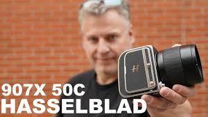 How many of you would believe me if i told you that the hasselblad 907x 50c is an. Hasselblad 907x 50c Hands On Review Youtube