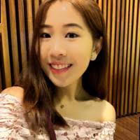 Sebenernya aku sedikit kecewa dia pilih duduk disitu, tapi pikiran itu segera sirna karena aku sibuk memperhatikan paha putihnya yg terpampang lebar karena celananya tertarik keatas saat dia duduk. 6 Foong King Profiles Linkedin