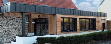 Il permet d'isoler l'habitat par l'extérieur et de le protéger des agressions climatiques. Maisons Evolutives Maitrise D Oeuvre Sartilly Manche Extensions Constructions Bois Et Traditionnelles Extensions