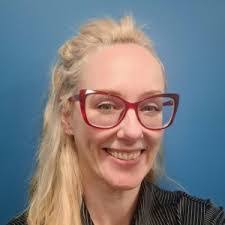 Raymond Batt's Instagram, Twitter & Facebook