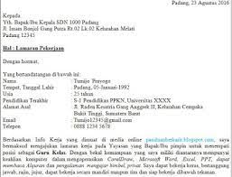 Format penulisan surat lamaran kerja, beberapa tips dan contoh surat lamaran kerja secara dalam pembuatan surat lamaran kerja di pt anda harus menulis posisi yang sesuai dengan yang seperti keterangan yang saya tulis di atas, saya memiliki motivasi untuk menjadi seorang guru di. Contoh Surat Lamaran Kerja Tanpa Memiliki Pengalaman Panduan Karir