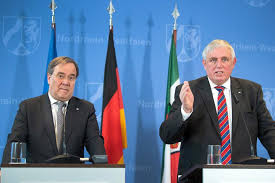 Bund und länder hatten diese kontaktbeschränkung ab einem wert von 50 neuinfektionen beschlossen. Landesregierung Will 25 Millionen Euro Zur Verfugung Stellen Laschet Fur Erneute Bundesweite Kontaktbeschrankungen 1000 Neue Stellen Fur Corona Themen Des Tages Westfalen Blatt