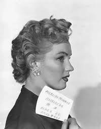 Lightly hazing Marilyn Valentine