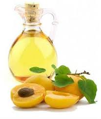 Organic Apricot Kernel Oil Imported From Italy Various Sizes 100 Pure Cold Pressed For Hair Skin Treatments
