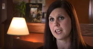 Hjältelärarinnan räddade barnen från tornadon. Sedan upptäcker läkarna  miraklet.