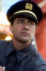 Kyle Chandler Characters: Bruce Baxter Film: King Kong Director: Peter  Jackson 05 December