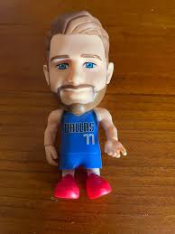 Selling spare nba ballers $5 for non rare and $10 for rare Giannis green x3  Tatum white x2 Paul Blue Doncic blue x3 LeBron white Mitchell white x3  Durant purple White Paul