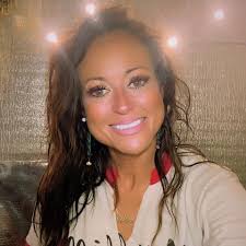 Friends and family, please keep praying for my sweet girl! God knows!! And  we thank Him in advance for what He's going to do! 🙏💜 #TeamEmme  #WeFightTogether "Don't be afraid, just believe,