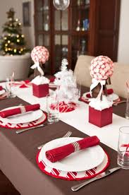Christmas Table Ideas Decorating With Red And White Diy Christmas Table Christmas Table Decorations Christmas Table Decorations Diy